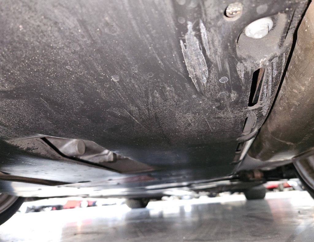 Porsche 911 (964) Carrera 4 Coupé '30 Jahre' (Marge)