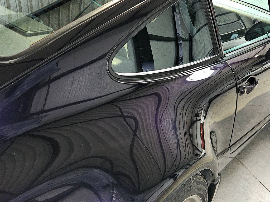 Porsche 911 (964) Carrera 4 Coupé '30 Jahre' (Marge)