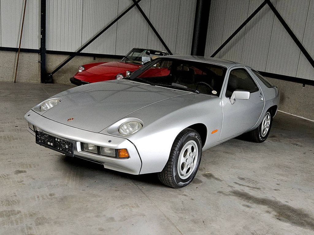 Porsche 928 Automatic (Margin)