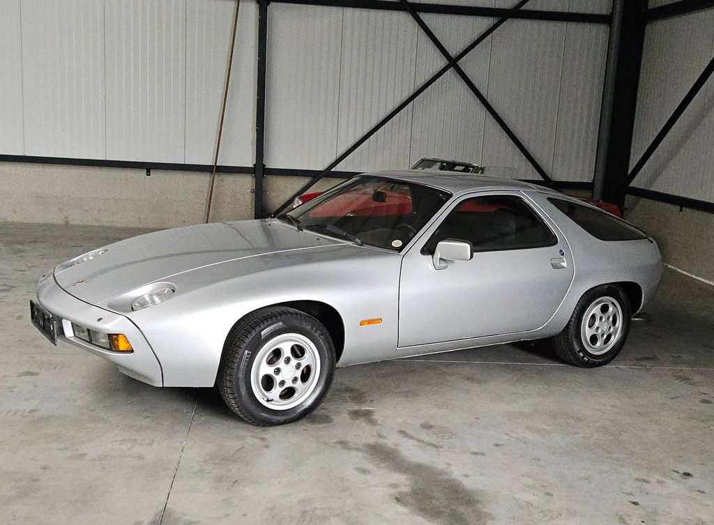 Porsche 928 Automatic (Margin)