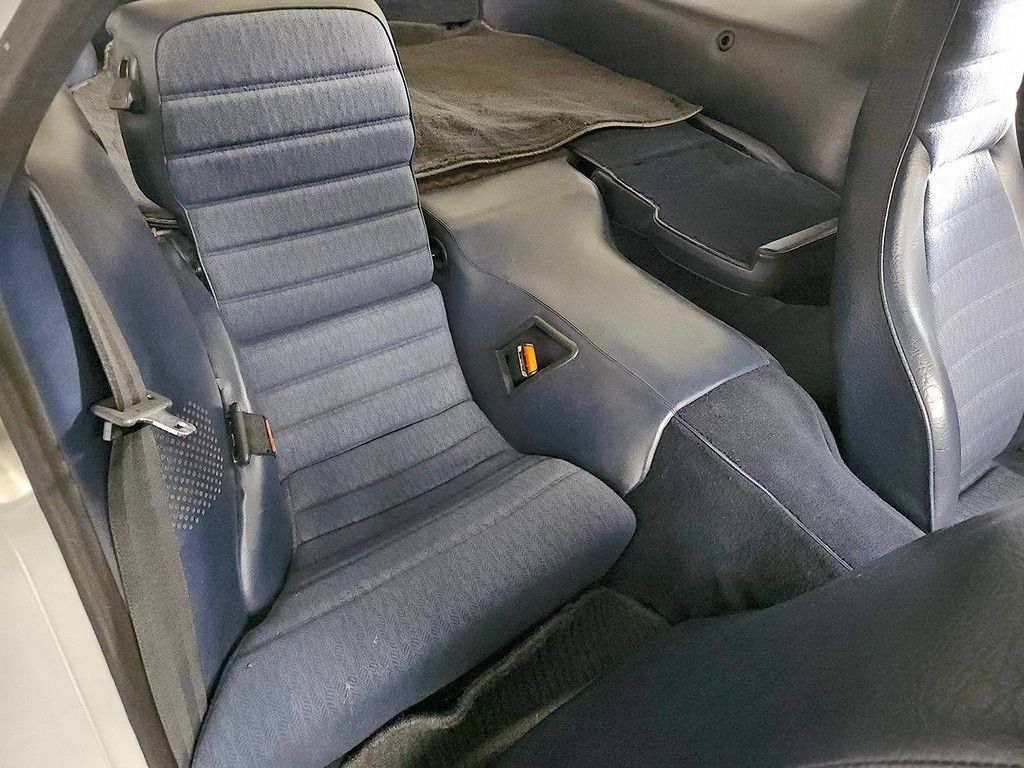 Porsche 928 Automatic (Margin)