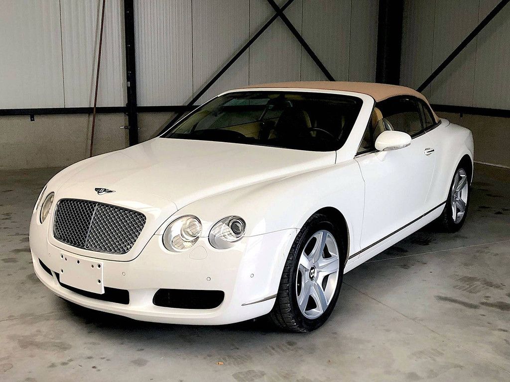 Bentley Continental GTC