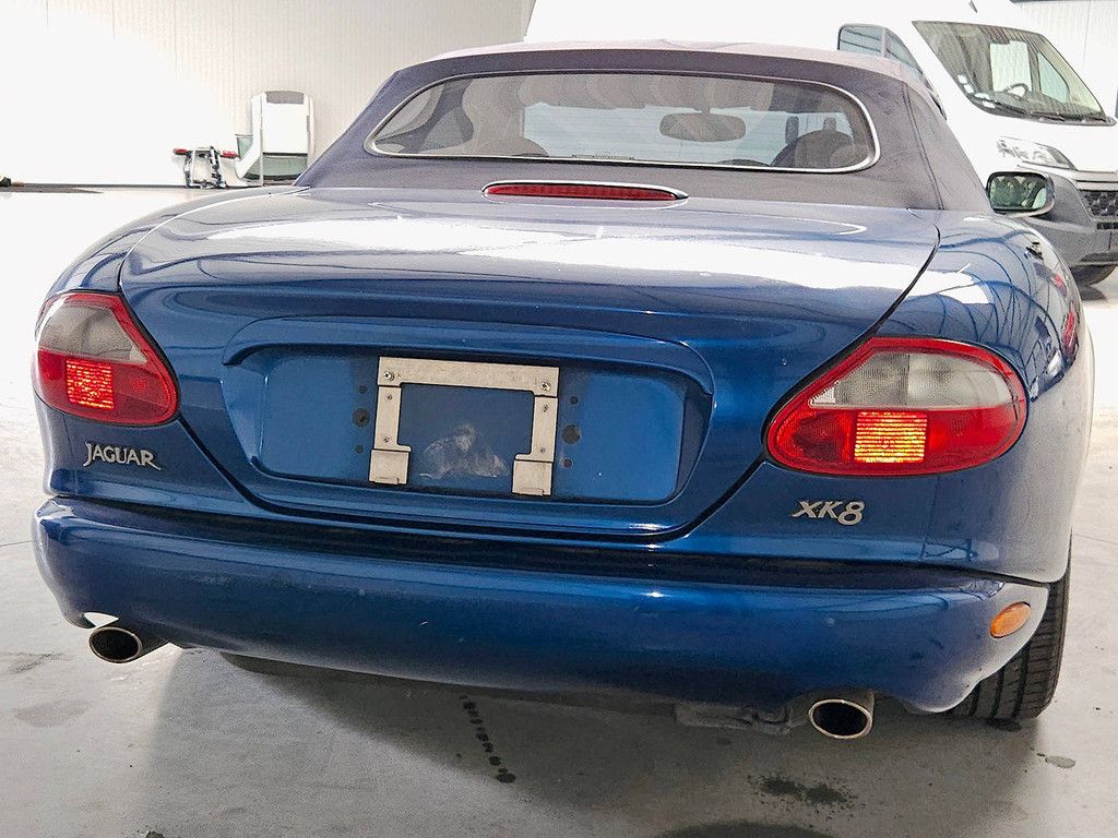Jaguar XK8 Convertible
