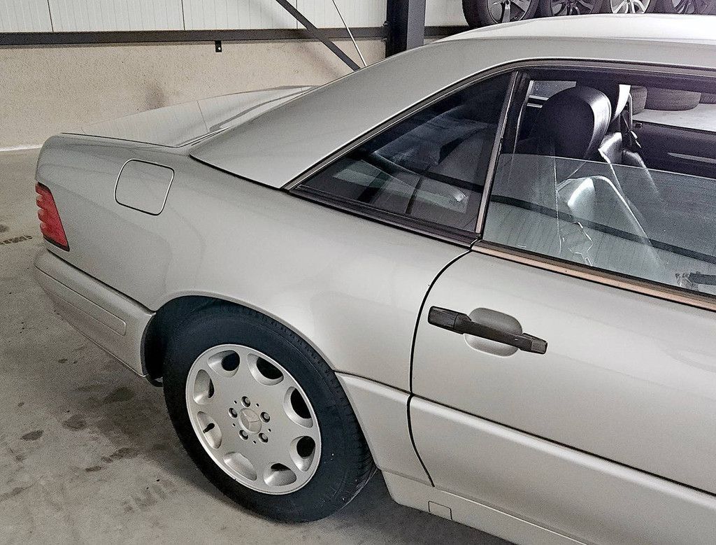 Mercedes-Benz 500 SL