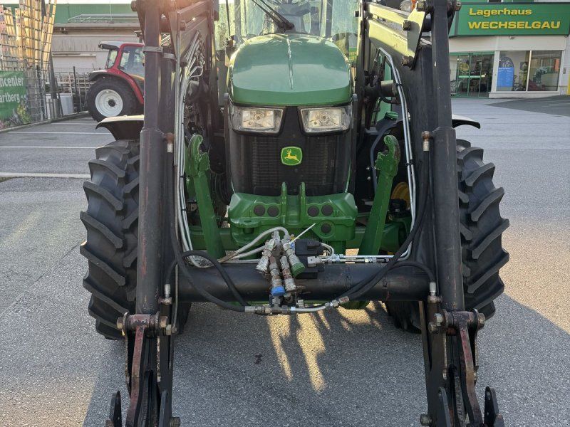 John Deere 5090 R
