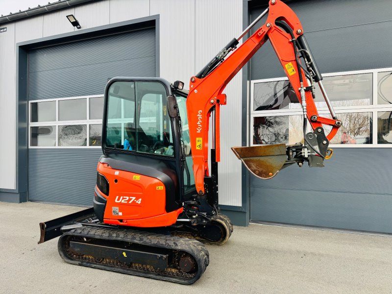 Kubota U27-4