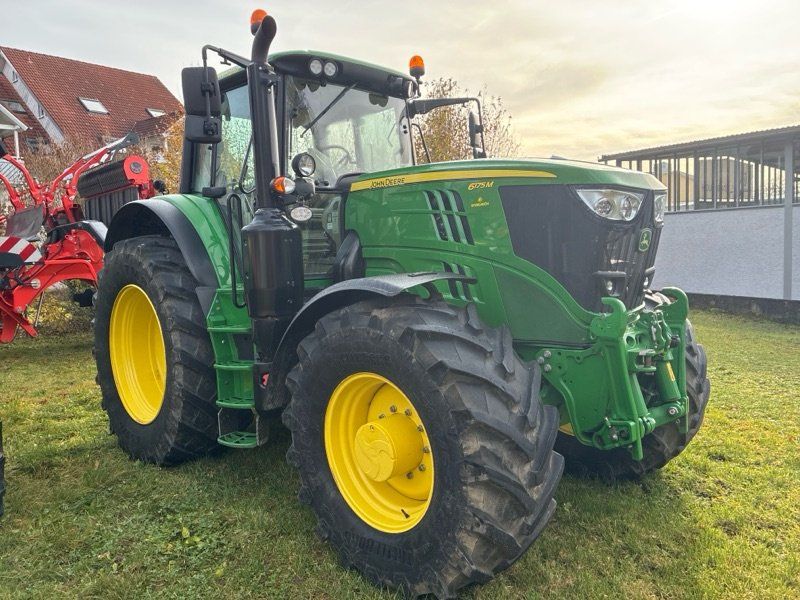 John Deere 6175M Command Quad