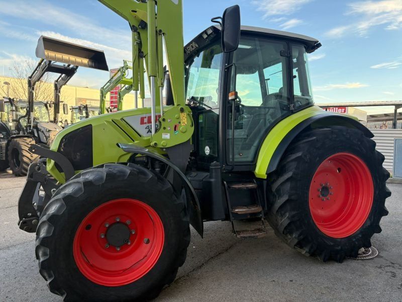 Claas ARION 430 CIS