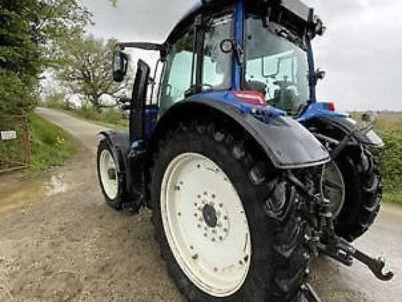 Valtra n175a poste inversé