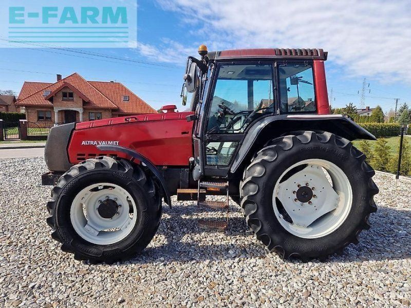Valtra 8050 hitech HiTech
