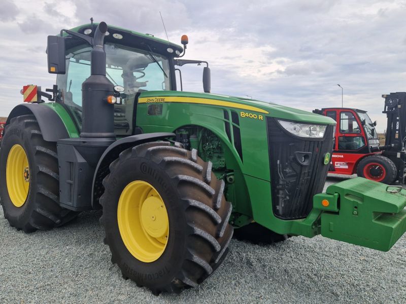 John Deere 8400 R