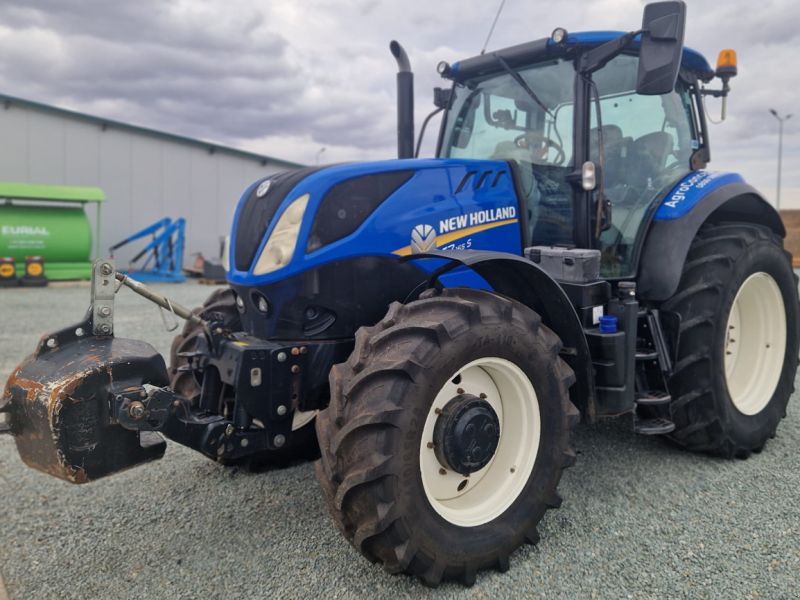 New Holland T7.165