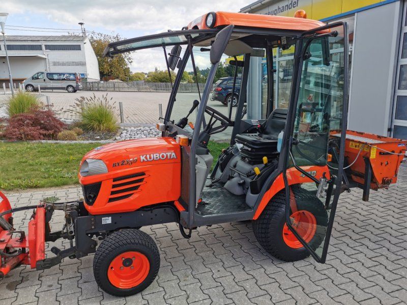 Kubota BX 2350 Allrad Hydrostat alle Schneeschild 1.40m und Streug
