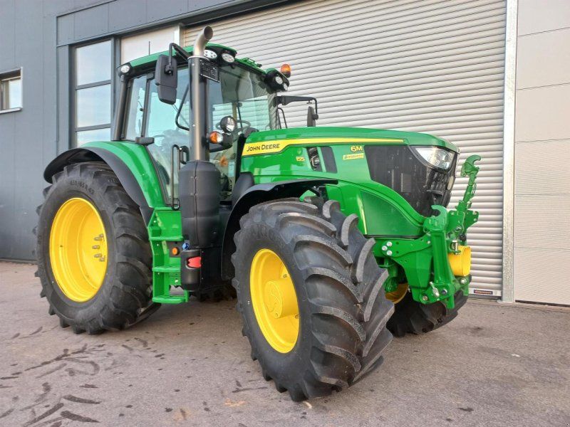 John Deere 6M 155