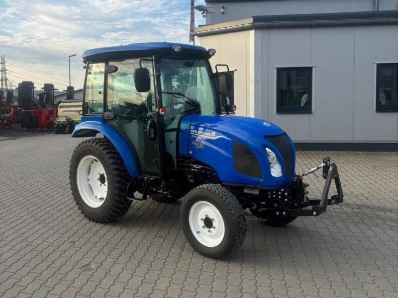 New Holland Boomer 50