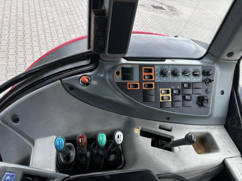 Valtra N101 + QUICKE FRONT LOADER