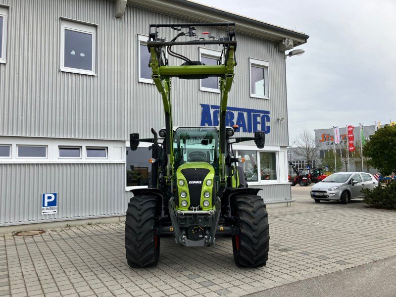 Claas Arion 420