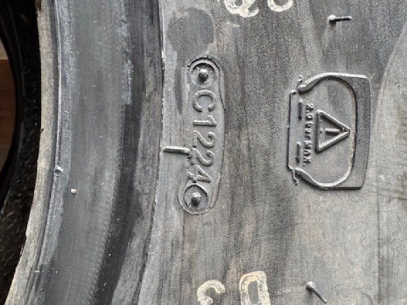 BKT 12,5/80-18 AS 504