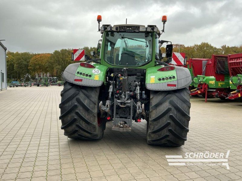 Fendt 724 VARIO S4 PROFI PLUS
