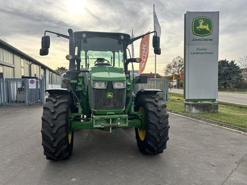 John Deere 5100M