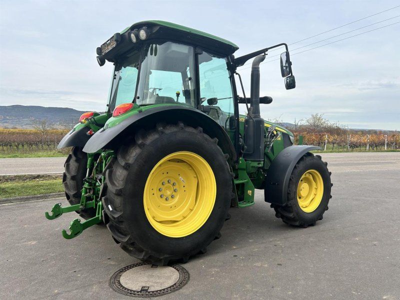 John Deere 5100M