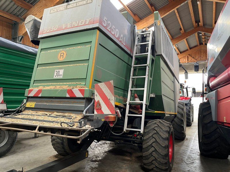 Fendt 5250 Auto-Level ALLRAD