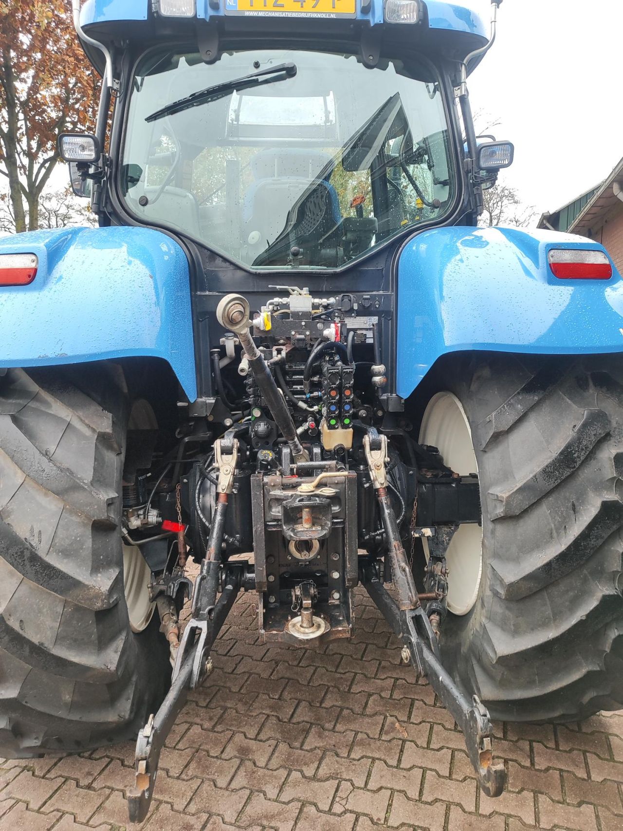 New Holland T 6080 Range Command