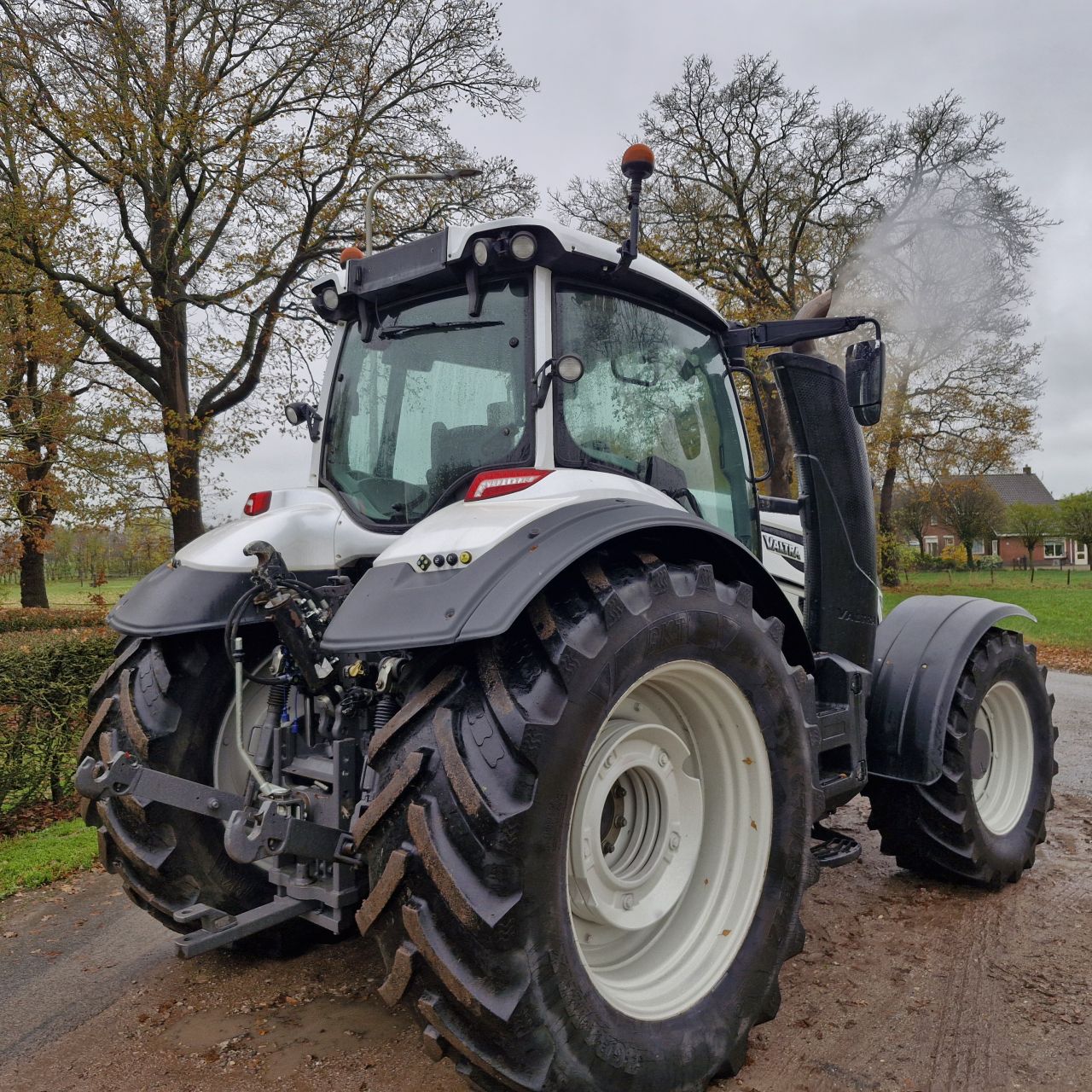 Valtra t214 direct