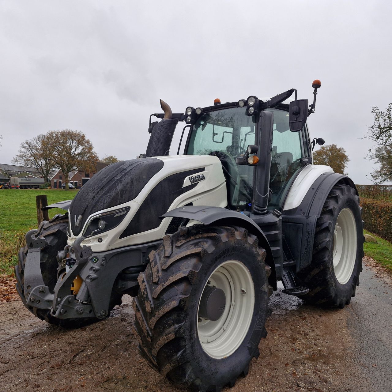 Valtra t214 direct