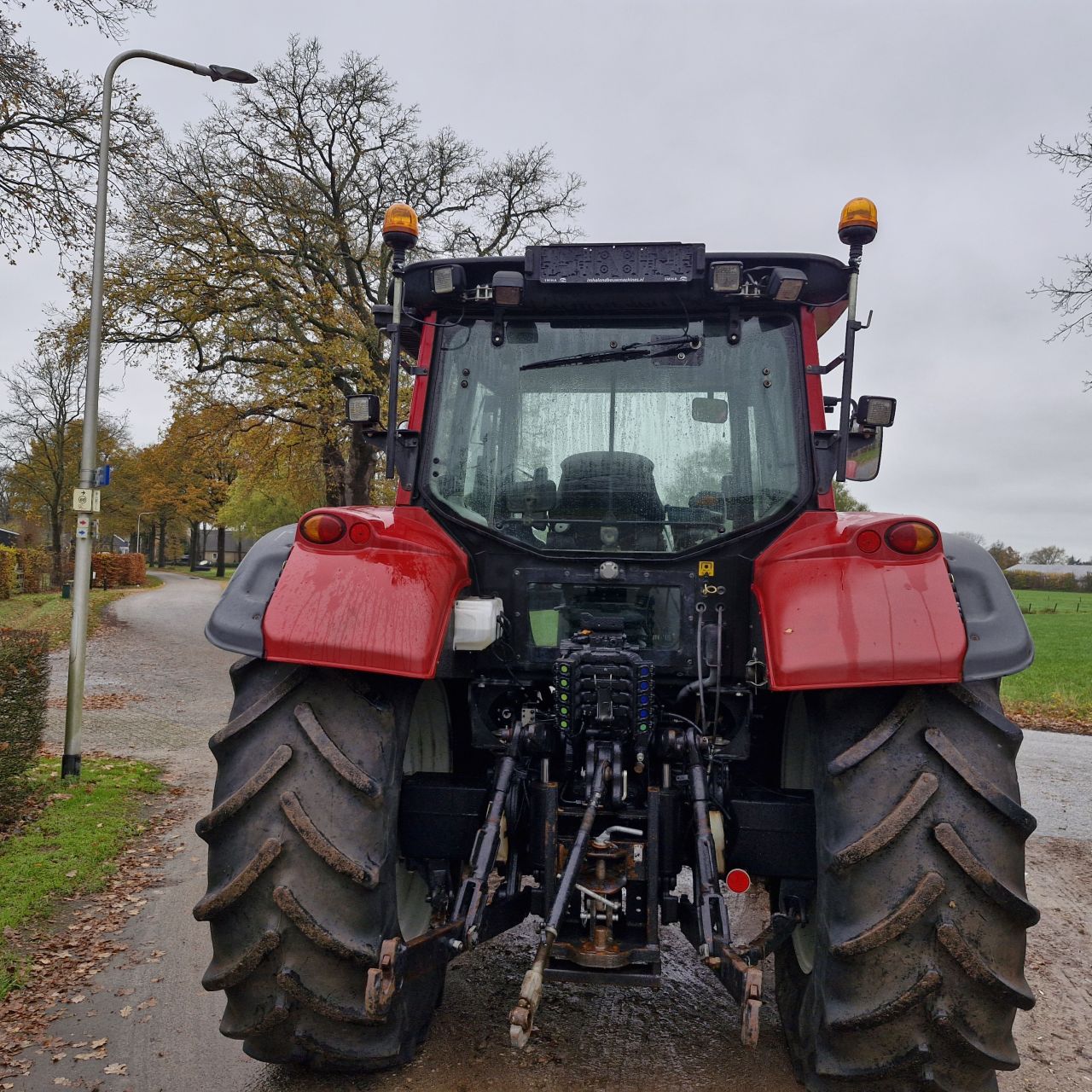 Valtra N142 active