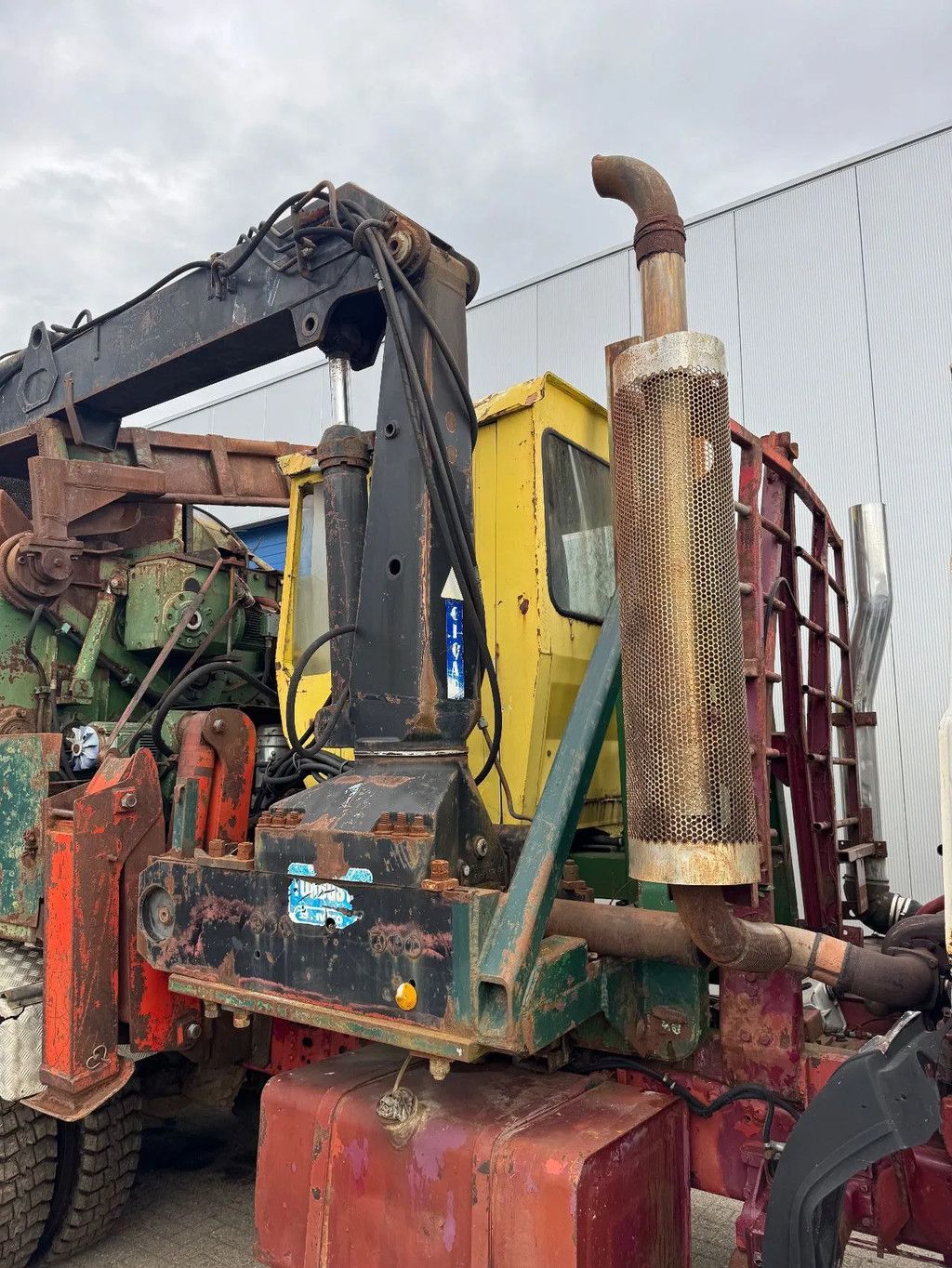 Iveco Turbotech **260-30-WOOD CHIPPER-BROYEUR A BOIS**