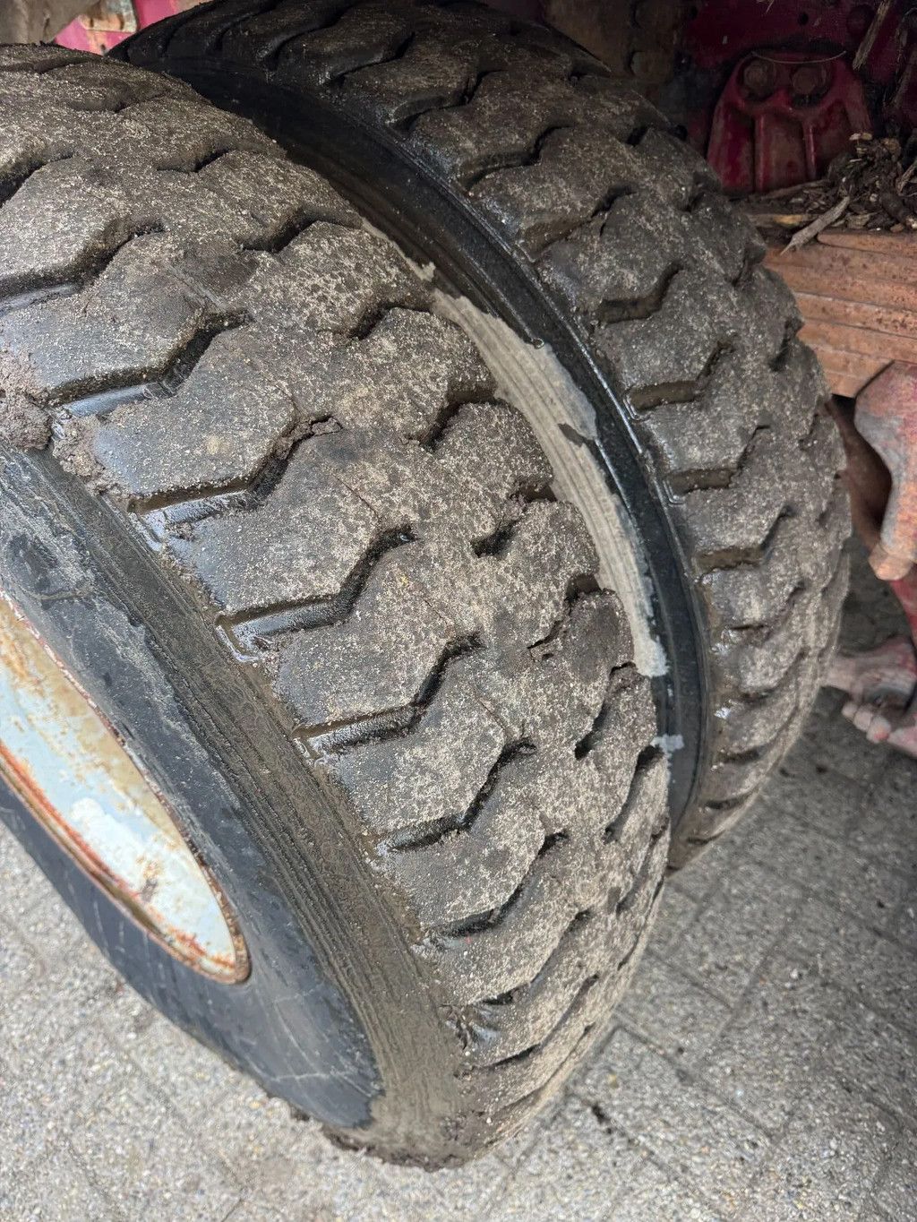 Iveco Turbotech **260-30-WOOD CHIPPER-BROYEUR A BOIS**