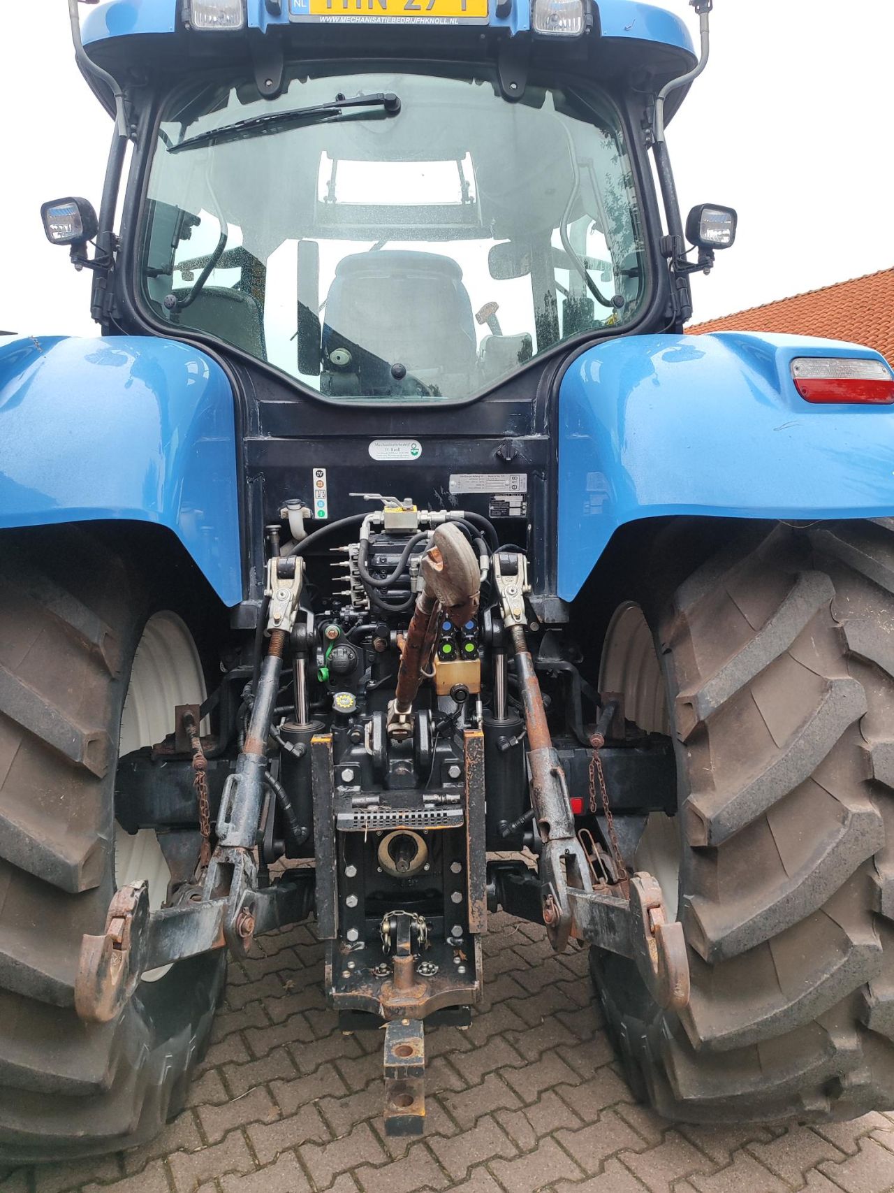 New Holland T 6030 Range Command