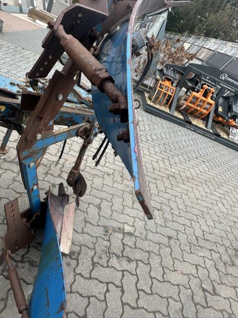 3-schaar wentelploeg Rabe