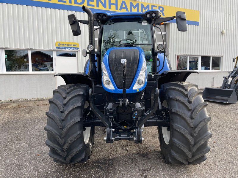 New Holland T6.180 Auto Command (Stage V)