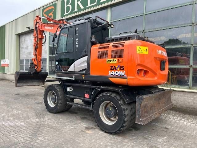 Hitachi ZX 140 W-6