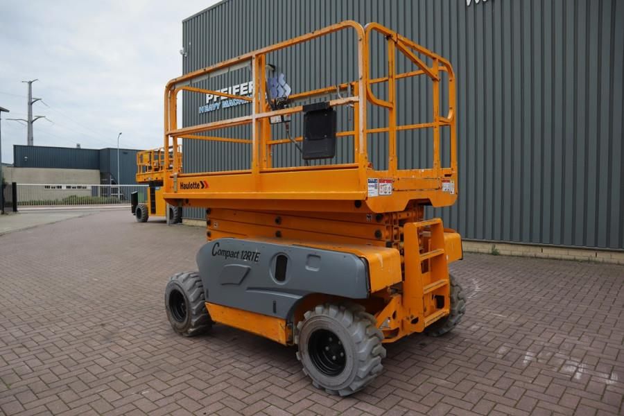 Haulotte Compact 12 RTE As-Is, Electric, 4x4 Drive, 12m Wor