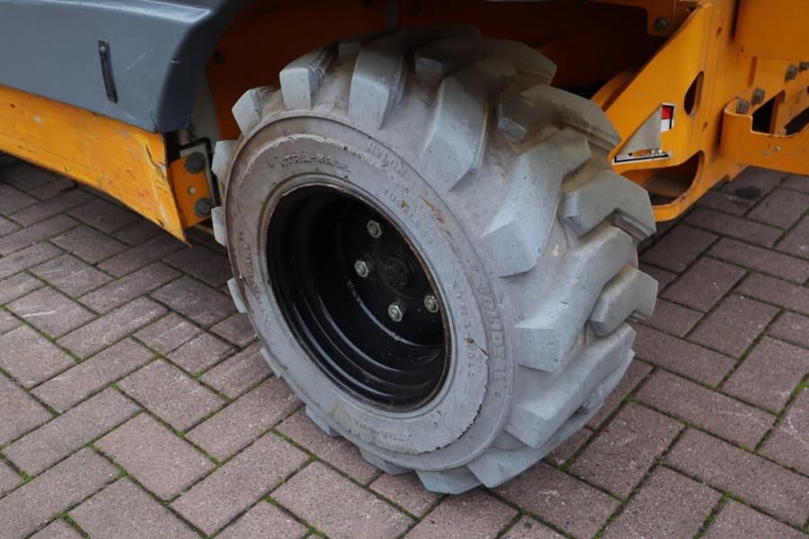 Haulotte Compact 12 RTE As-Is, Electric, 4x4 Drive, 12m Wor