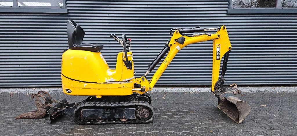 JCB 8008 CTS