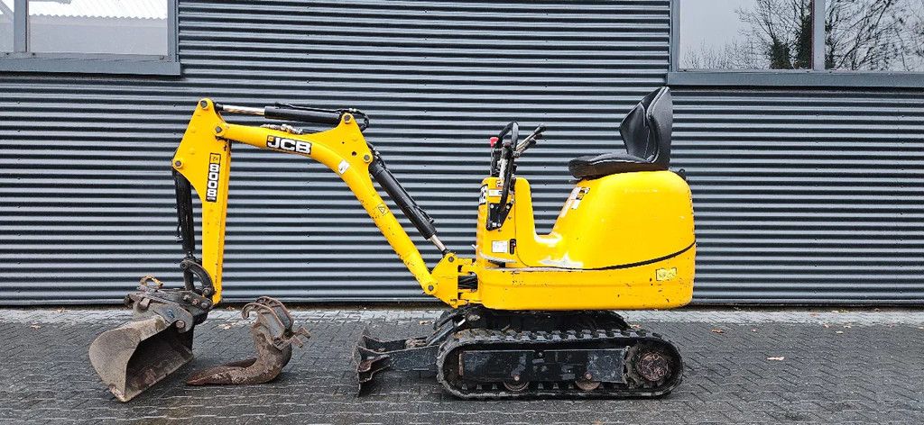 JCB 8008 CTS