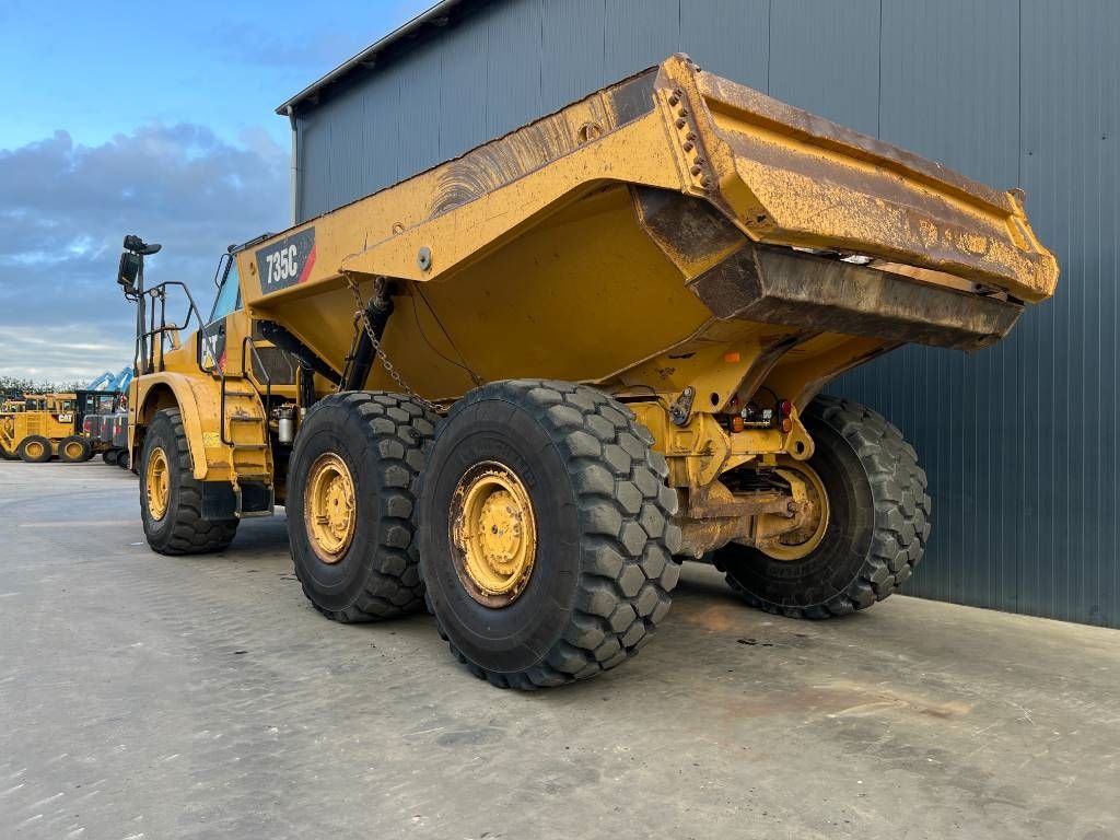 CAT 735C