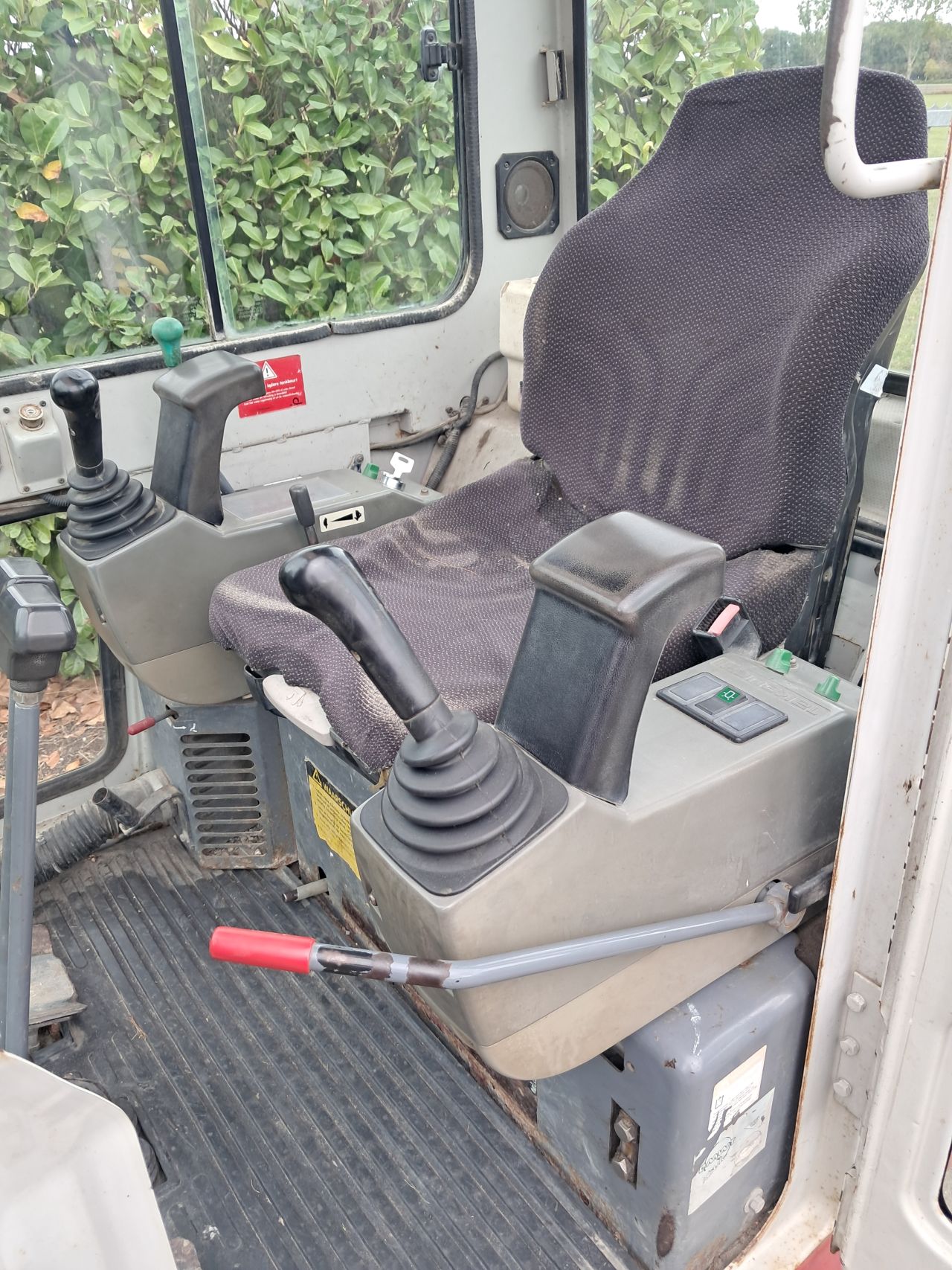 Minigraver Takeuchi TB016 / Graafmachine / Minikraan