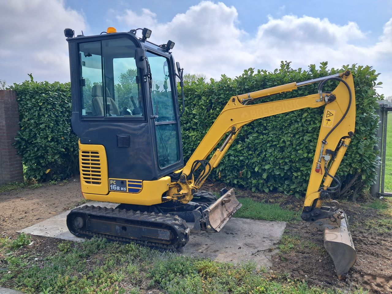 Minigraver Komatsu PC16R 3HS ( Bj 2019 ) Graafmachine / Minikraa