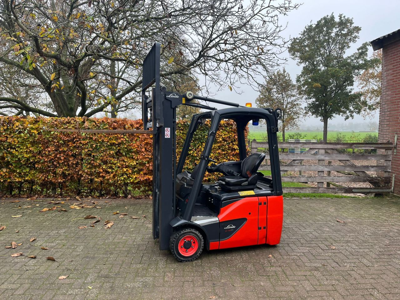 Linde E14-02 | Elektrische heftruck | 2016 | 1.4T | 462 cm