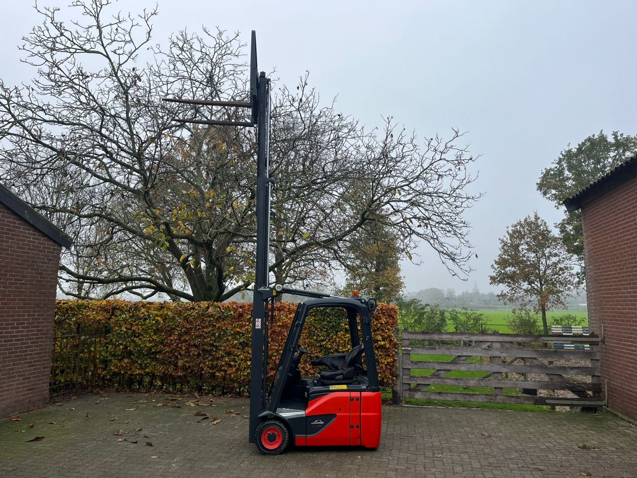 Linde E14-02 | Elektrische heftruck | 2016 | 1.4T | 462 cm