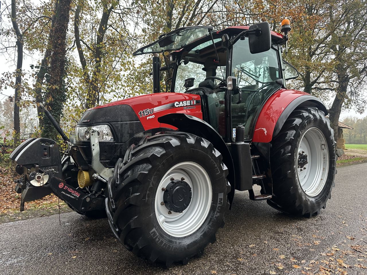 Case Farmall 115U PRO