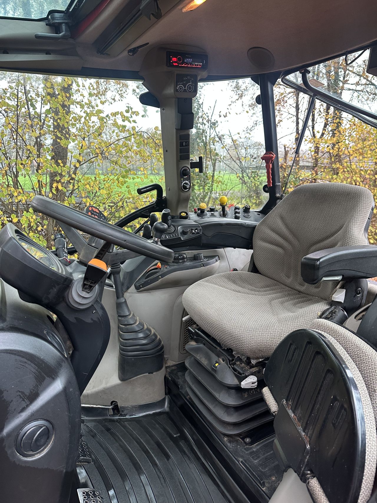 Case Farmall 115U PRO