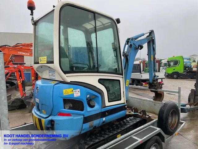 Kubota 2x Kubota kx 019-4 3 Buckets (Top)