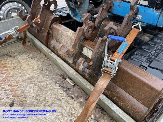 Kubota 2x Kubota kx 019-4 3 Buckets (Top)