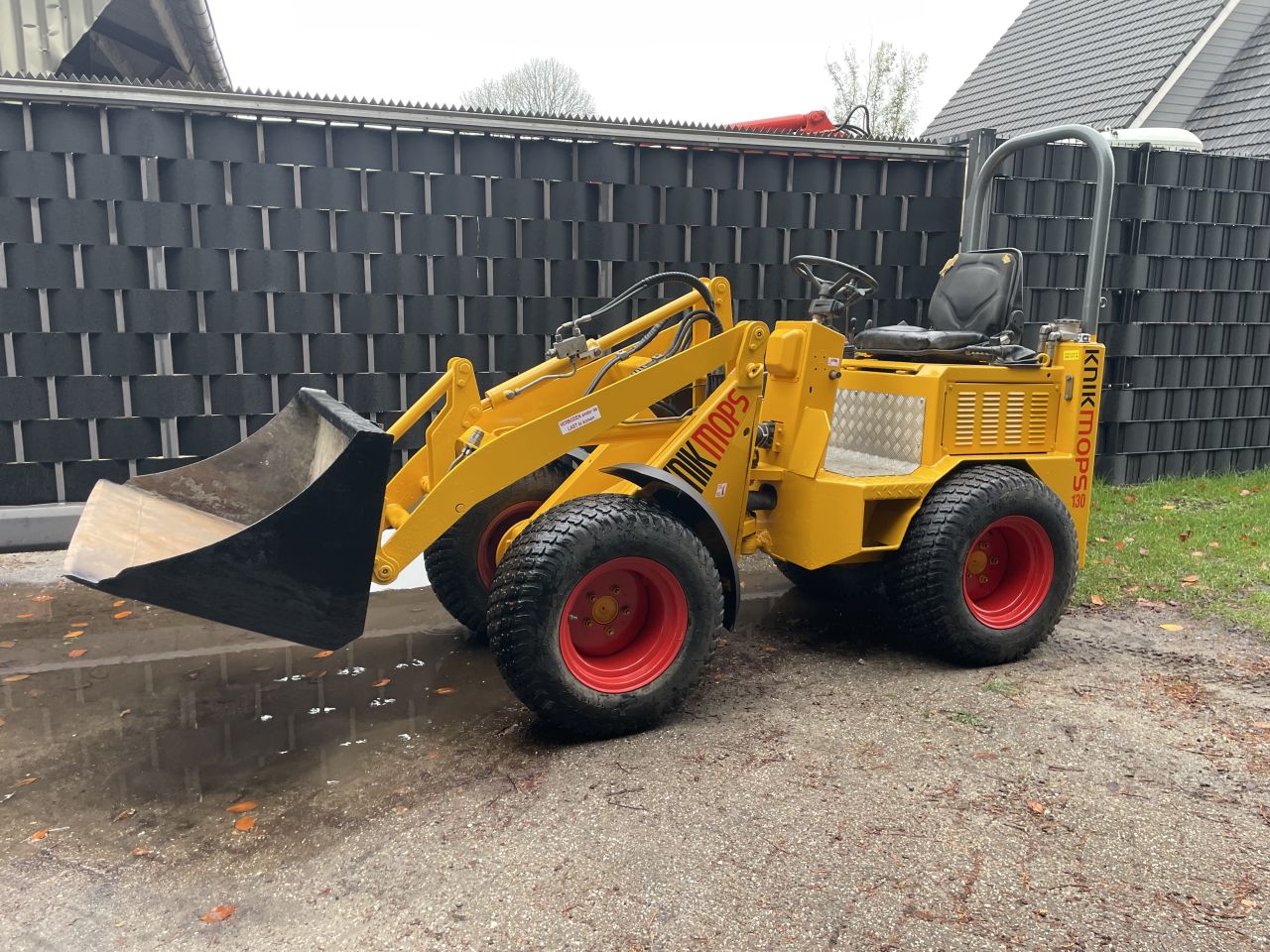 Knikmops 130 mini shovel avant giant schaffer weidemann